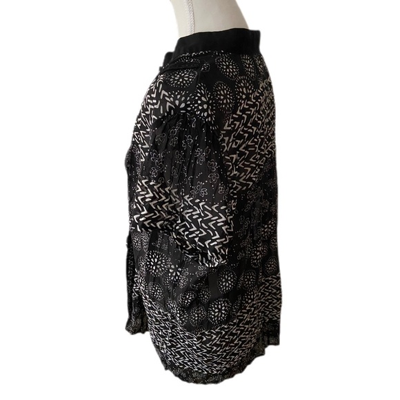 NY Collection Black and White Pattern Short Sleeve Blouse Sheer Size Large - Picture 2 of 10